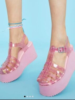 Delia’s Pink Glitter Platform Jelly Fisherman Buckle Sandals Shoes Wedges 8